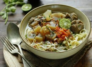 Mie Kocok Kota Bandung